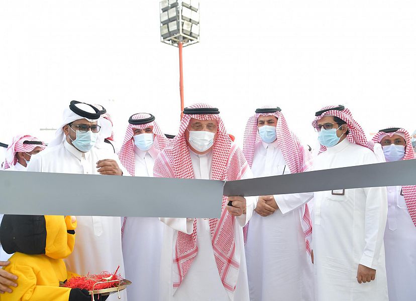 سمو أمير منطقة جازان يدشّن فعاليات مهرجان - العسل - السادس